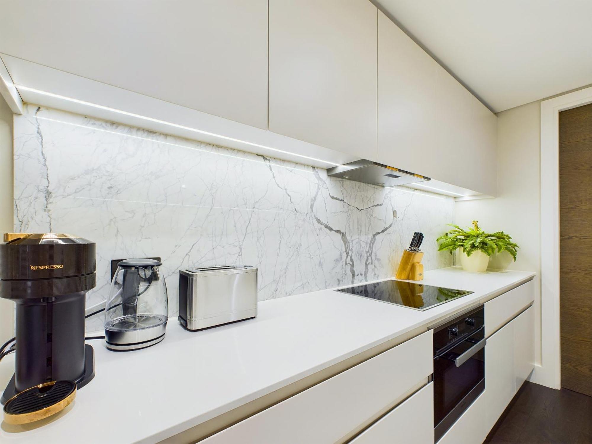 Be - Chancery Lane Apartment